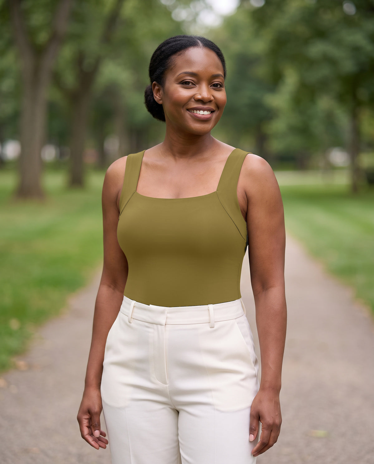 Sabelune built-in bra tank in Green