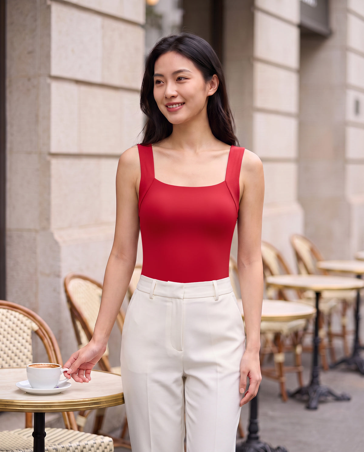 Sabelune built-in bra tank in Red